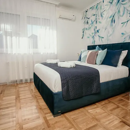 Violet Vista - Smart Apartment